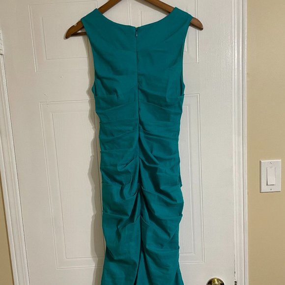 Nicole Miller Bodycon Ruched Aquamarine Dress - Picture 5 of 12